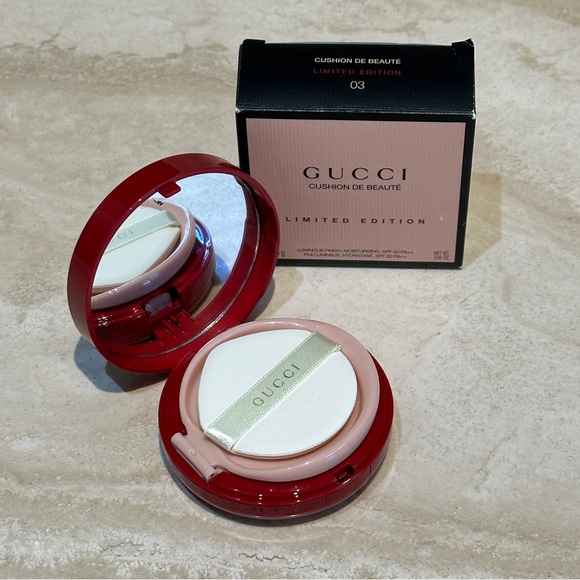 Limited Edition GUCCI Cushion De Beaute Foundation Shade 03